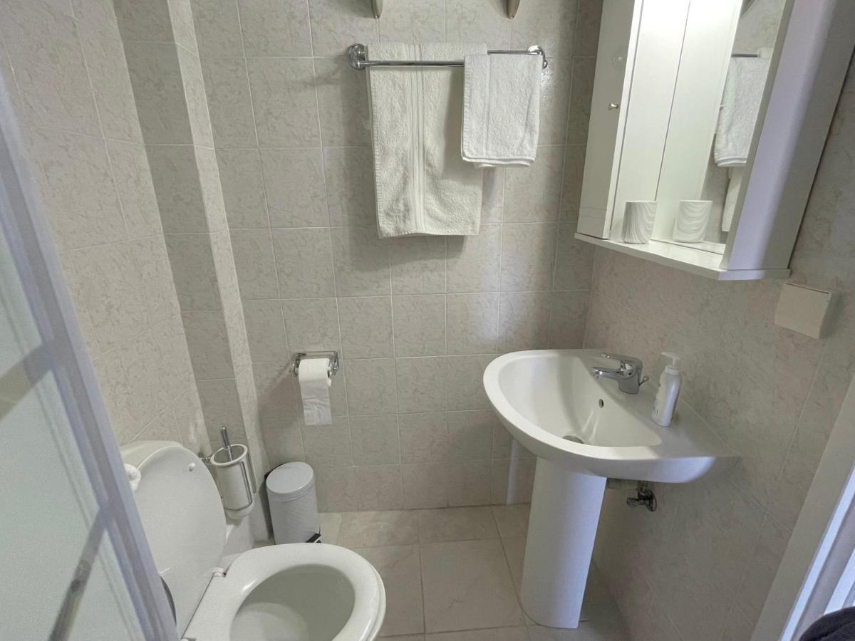 Bluview, Glyfada, Corfu Apartment *
